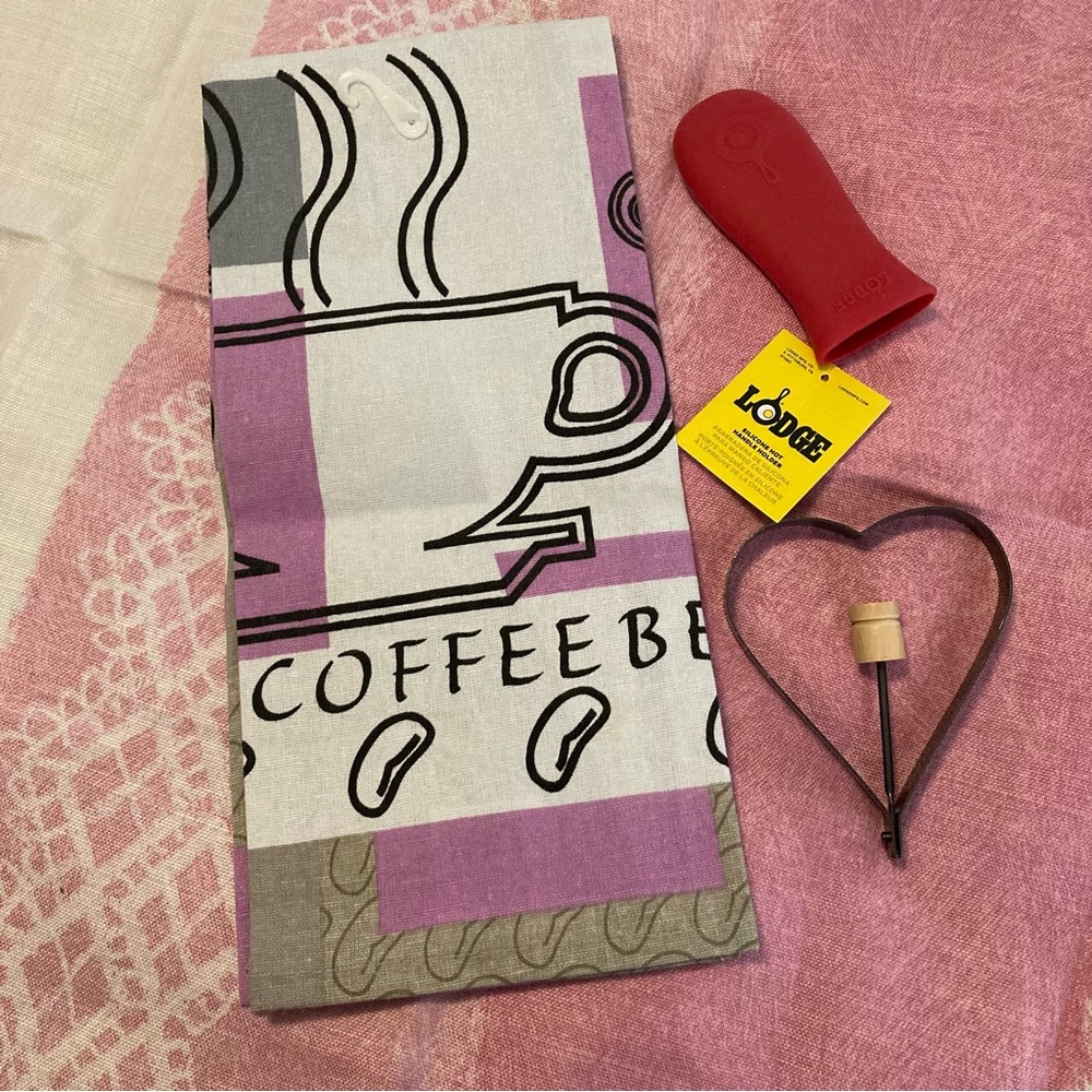 “The Breakfast Set” Coffee Kitchen Towel Pancake Mold & Hot Handle Holder